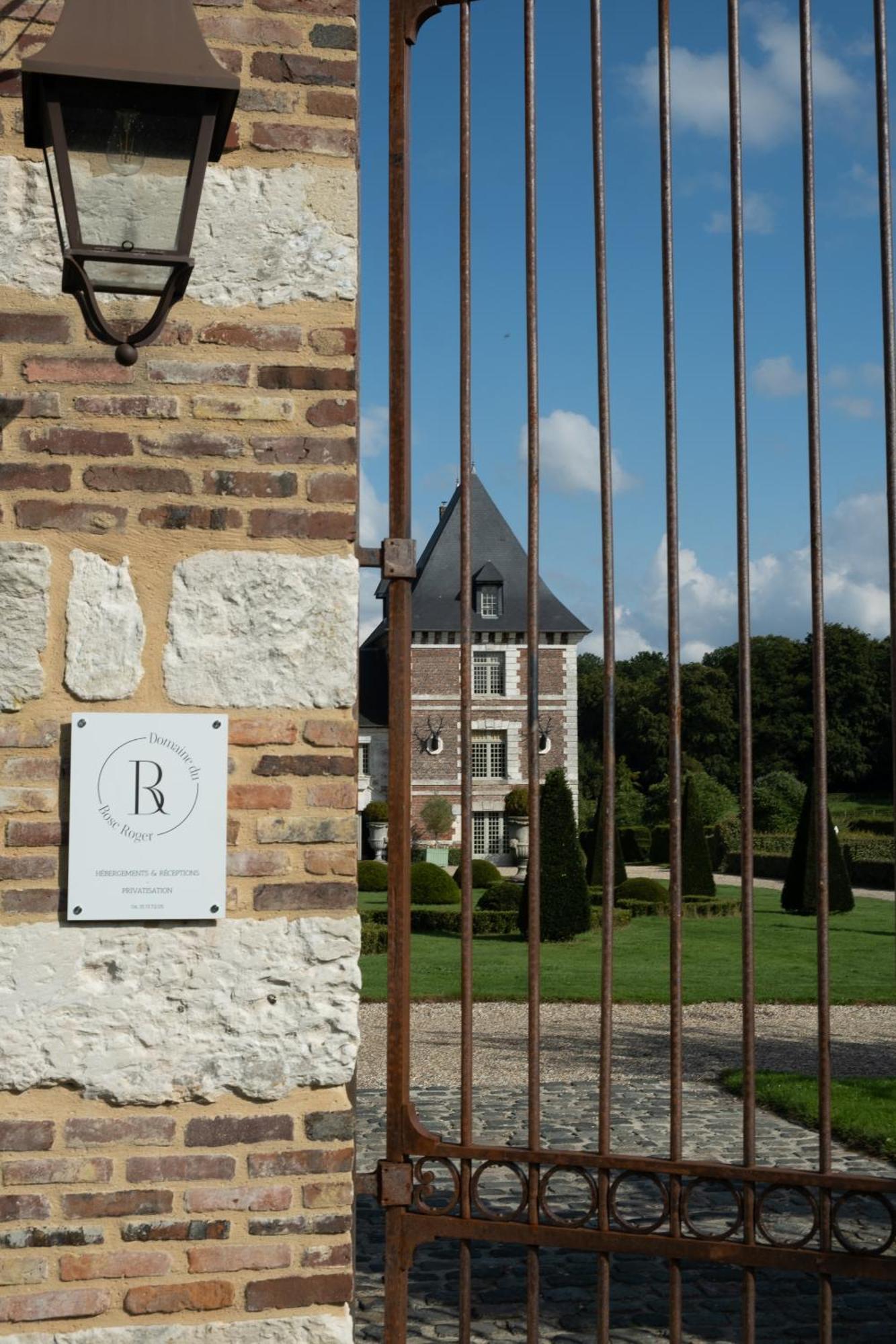 Domaine Du Bosc Roger Hotel Bouquetot Exterior foto